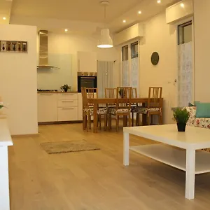 La Casa Di , Bologna Italia